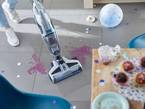 Multi-functional cleaners